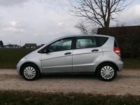 Usata Mercedes A150 2004 Argento Utilitaria