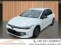 Gebraucht VW Golf VIII Goal 150 PS (110 kW) 2025 Oryxweiã Limousine