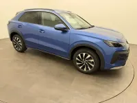 Neu VW T-Roc Life 150 PS (110 kW) 2026 Blau SUV
