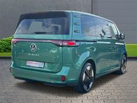 Gebraucht VW ID. Buzz Pro 150 kW (204 PS) 2023 Bay leaf green metallic Van / Kleinbus