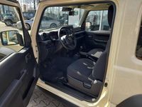 Gebraucht Suzuki Jimny 102 PS (75 kW) 2023 Schwarz SUV