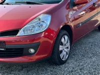 Gebraucht Renault Clio III Expression 75 PS (55 kW) 2006 Rot Limousine
