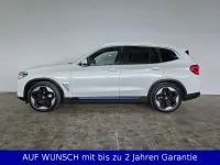 Gebraucht BMW iX3 Sport Line 210 kW (286 PS) 2021 Weiss SUV