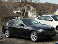 Gebraucht BMW 325 225 PS (165 kW) 2005 Schwarz Limousine
