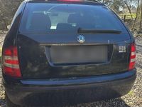 Używany Skoda Fabia 80 KM (58 kW) 2007 Czarny Kombi
