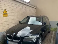 Gebraucht BMW 320 184 PS (135 kW) 2012 Schwarz Kombi