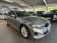 Gebraucht BMW 320 Sport Line 190 PS (139 kW) 2023 Skyscraper grau Kombi