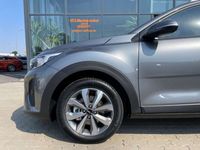 Gebraucht Kia Stonic Vision 101 PS (74 kW) 2024 (m7g) astro grey m SUV