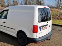 Gebraucht VW Caddy 102 PS (75 kW) 2018 Weiß Van / Kleinbus