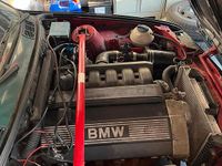 Gebraucht BMW 325 192 PS (141 kW) 1988 Rot Limousine