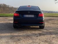 Gebraucht BMW 523 177 PS (130 kW) 2004 Schwarz Limousine