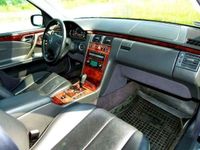 Gebraucht Mercedes E320 Classic 220 PS (161 kW) 2002 Schwarz metallic Kombi