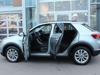 Neu VW T-Roc Life 150 PS (110 kW) 2025 Silber SUV