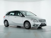 Gebraucht Mercedes B180 122 PS (89 kW) 2014 Polarsilber  metalliclack Kleinwagen