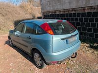 Second-hand Ford Focus 75 CP (55 kW) 1999 Verde Hatchback