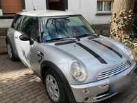 Gebraucht Mini Cooper 90 PS (66 kW) 2006 Silber Kleinwagen