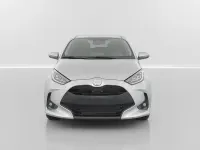 Neu Toyota Yaris Design 92 PS (67 kW) 2025 Gris mineral Kleinwagen
