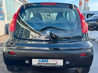 Gebraucht Peugeot 107 Filou 68 PS (50 kW) 2009 Schwarz Kleinwagen