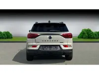 Neu KGM Korando 163 PS (119 kW) 2025 Beige SUV