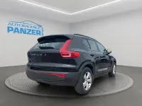 Gebraucht Volvo XC40 Momentum 129 PS (94 kW) 2021 Schwarz SUV