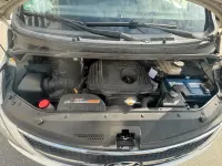 Gebraucht Hyundai H-1 170 PS (125 kW) 2010 Weiß Van / Kleinbus