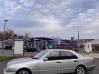 Gebraucht Mercedes E240 170 PS (125 kW) 1999 Grau Limousine