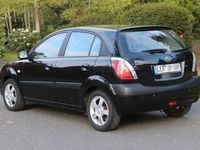 Gebraucht Kia Rio EX 97 PS (71 kW) 2006 Schwarz Limousine