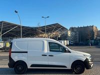 Gebraucht Renault Express 75 PS (55 kW) 2021 Weiß Van / Kleinbus