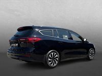 Gebraucht Ford Focus Titanium 125 PS (91 kW) 2023 Orange Kombi