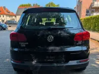 Gebraucht VW Tiguan 122 PS (89 kW) 2012 Schwarz SUV