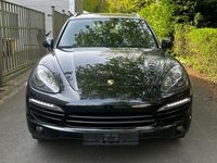 Second-hand Porsche Cayenne 245 CP (180 kW) 2013 Negru SUV