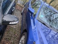 Gebraucht Lexus CT200h 136 PS (100 kW) 2011 Blau Kleinwagen