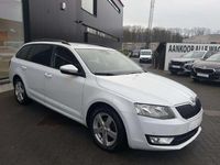 Gebraucht Skoda Octavia Style 110 PS (80 kW) 2016 Weiß Kleinwagen