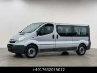 Gebraucht Opel Vivaro 114 PS (83 kW) 2013 Silber Van / Kleinbus