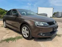 Gebraucht VW Jetta 122 PS (89 kW) 2013 Braun Limousine