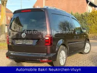 Gebraucht VW Caddy Highline 125 PS (91 kW) 2017 Schwarz Van / Kleinbus