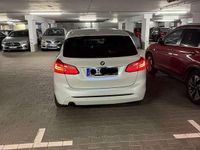 Gebraucht BMW 218 136 PS (100 kW) 2016 Kombi
