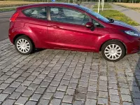 Gebraucht Ford Fiesta Trend 82 PS (60 kW) 2009 Rot Limousine
