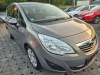 Gebraucht Opel Meriva Edition 120 PS (88 kW) 2012 Braun Van / Kleinbus