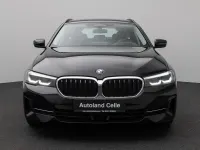 Gebraucht BMW 520 Sport Line 190 PS (139 kW) 2023 Schwarz 2668schwarz Limousine