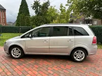 Gebraucht Opel Zafira 105 PS (77 kW) 2006 Silber Van / Kleinbus