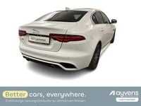 Gebraucht Jaguar XE R-Dynamic 250 PS (183 kW) 2022 Fuji white Limousine