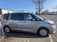 Gebraucht VW Multivan 150 PS (110 kW) 2024 Silber Van