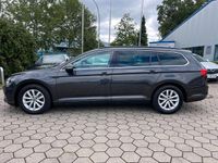 Gebraucht VW Passat Business 150 PS (110 kW) 2022 Grau Kombi