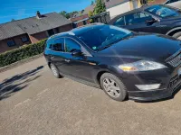 Gebraucht Ford Mondeo Ambiente 125 PS (91 kW) 2007 Schwarz Limousine