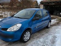 Gebraucht Renault Clio II 75 PS (55 kW) 2005 Blau Kleinwagen