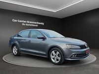 Gebraucht VW Jetta 125 PS (91 kW) 2016 Grau Limousine