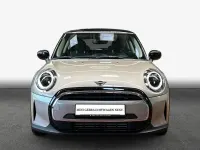 Używany Mini Cooper Classic 136 KM (100 kW) 2023 Szary Hatchback