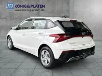 Gebraucht Hyundai i20 Select 101 PS (74 kW) 2025 Atlas white (weiß) Kleinwagen