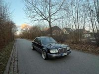 Gebraucht Mercedes E230 136 PS (100 kW) 1992 Grau Limousine